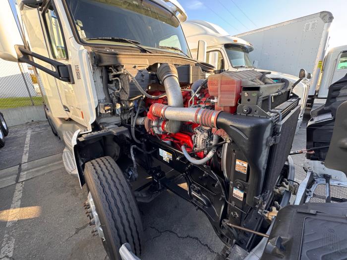 2019 Peterbilt 579-8