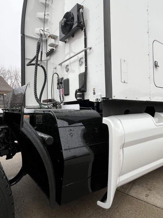 2022 Peterbilt 579-7