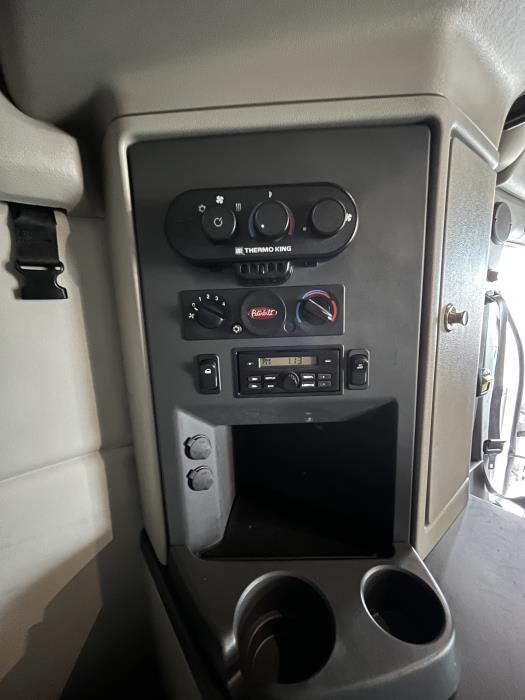 2022 Peterbilt 579-15