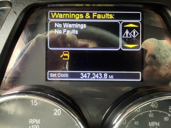 2022 Peterbilt 579-19