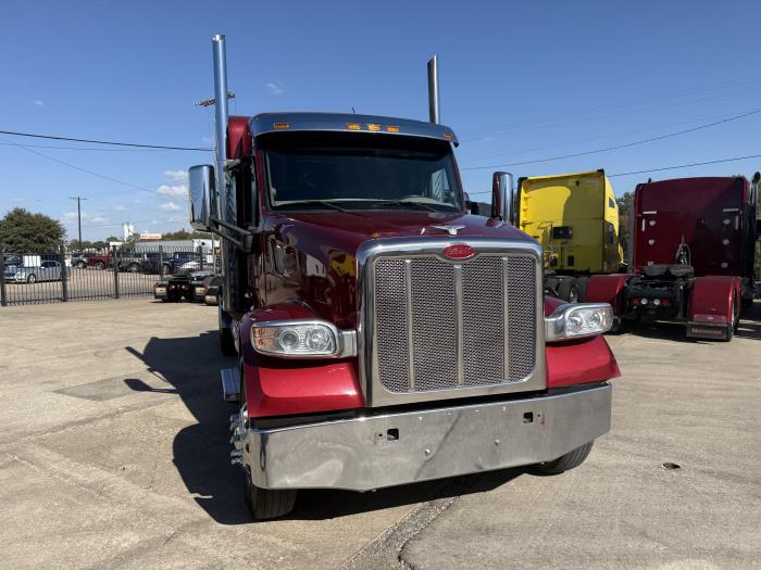 2022 Peterbilt 567-21