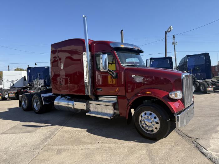2022 Peterbilt 567-24