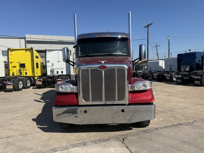 2022 Peterbilt 567 photo 3