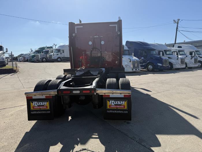 2022 Peterbilt 567-29