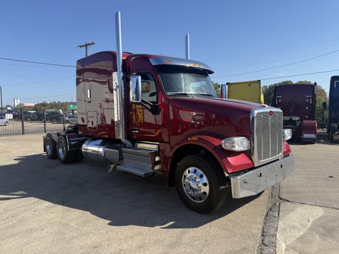2022 Peterbilt 567-27