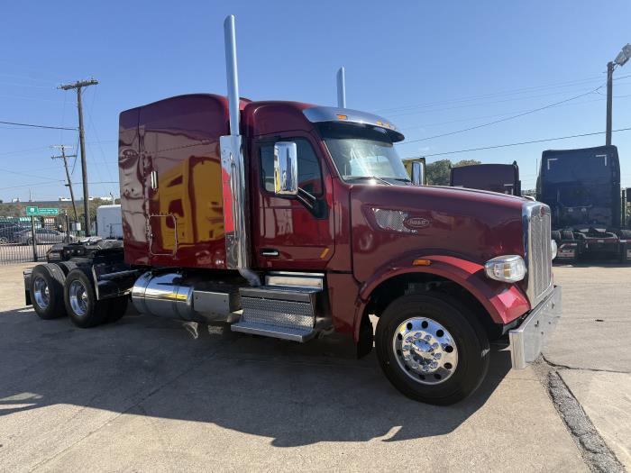 2022 Peterbilt 567-28