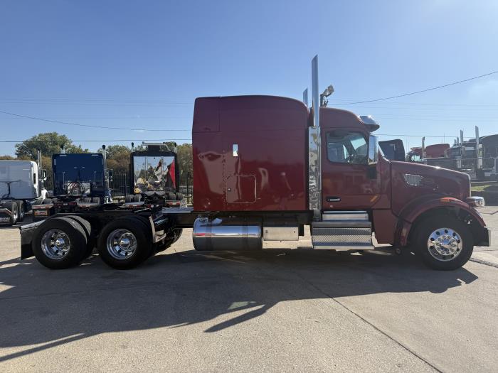 2022 Peterbilt 567-31