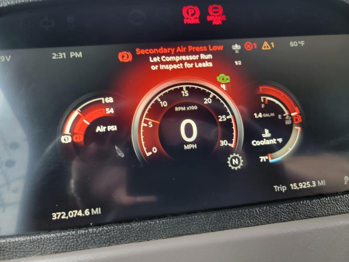 2022 Peterbilt 389-13