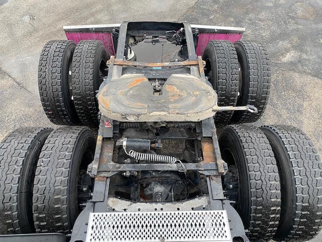 2022 Peterbilt 579-2