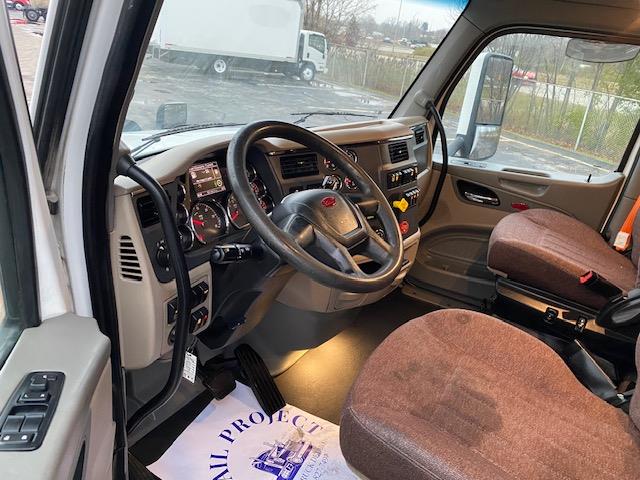 2022 Peterbilt 579-14