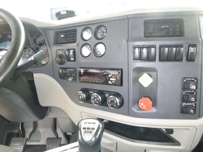 2019 Peterbilt 579-13