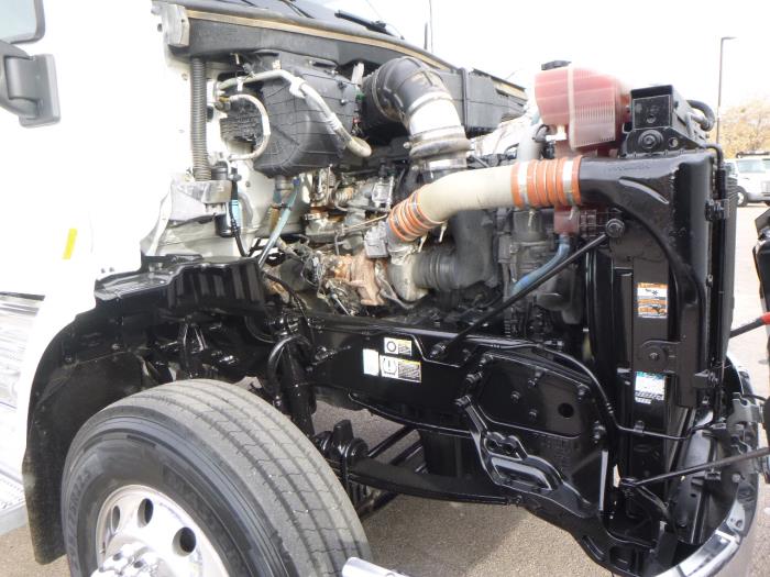 2019 Peterbilt 579-24