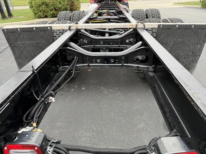 2025 International HV607-10