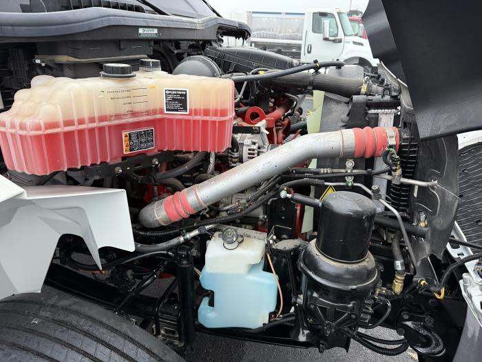 2025 International MV607-12