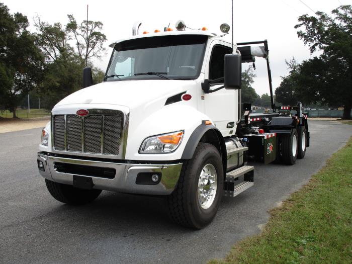 2026 Peterbilt 548-1