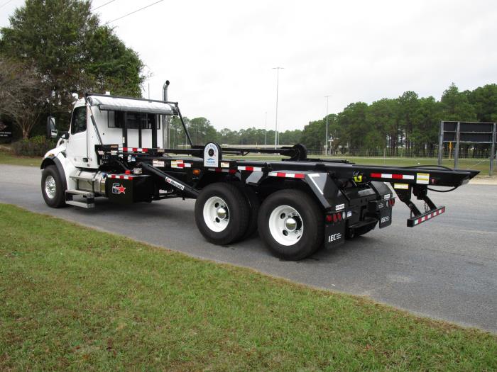 2026 Peterbilt 548-6
