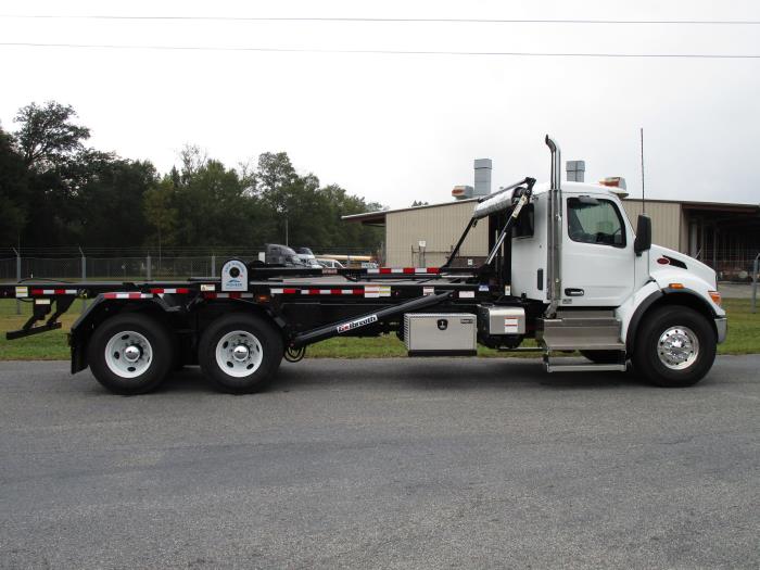 2026 Peterbilt 548-9