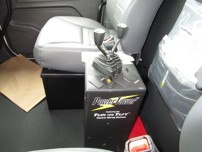 2026 Peterbilt 548-21