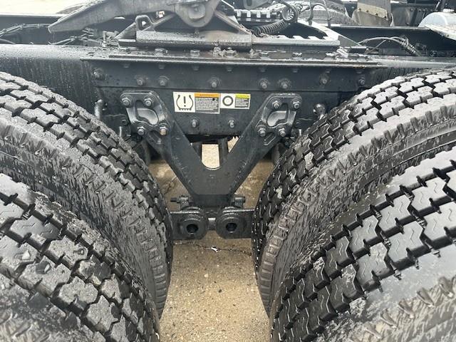 2021 Kenworth W990-4