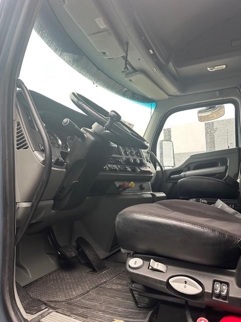 2021 Kenworth W990-5