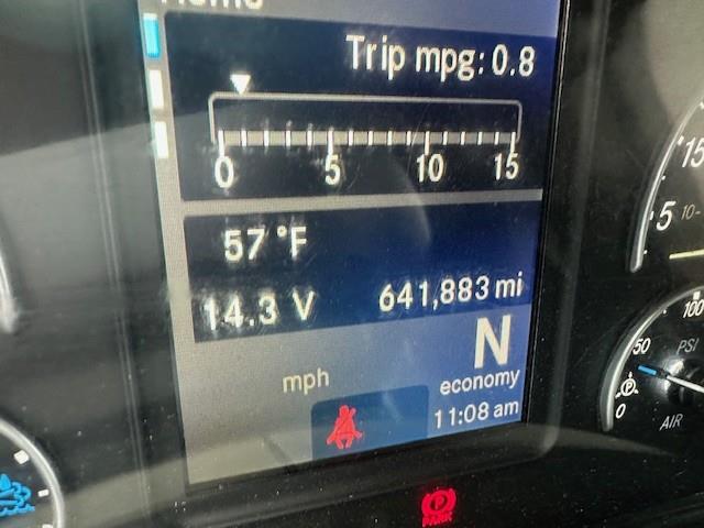 2021 Freightliner Cascadia-10