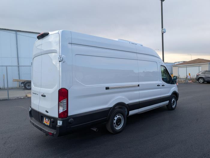 2026 Ford Transit-350-5