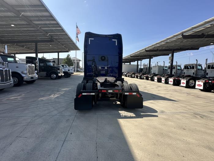 2022 Peterbilt 579-4