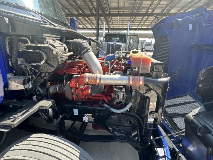 2022 Peterbilt 579-10