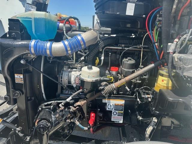 2021 Peterbilt 579-8