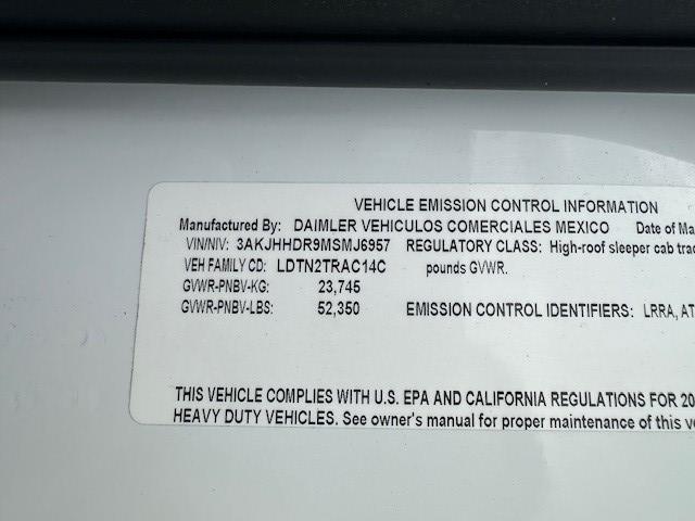 2021 Freightliner Cascadia-10