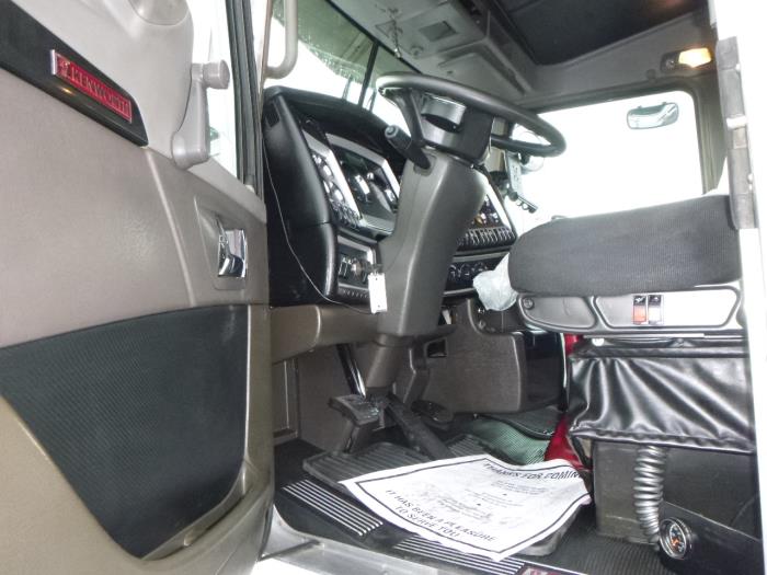 2014 Kenworth T800-12