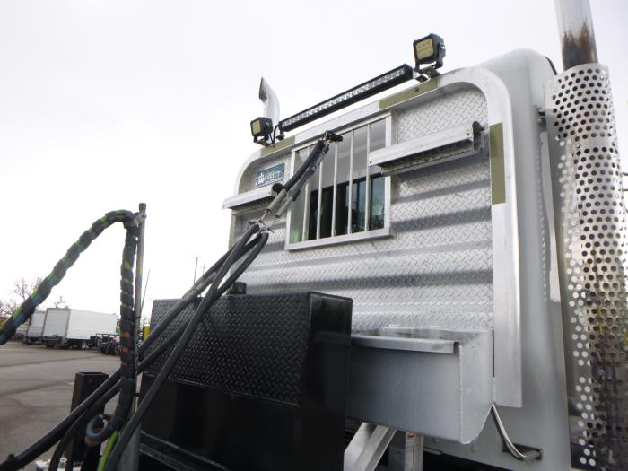 2014 Kenworth T800-29