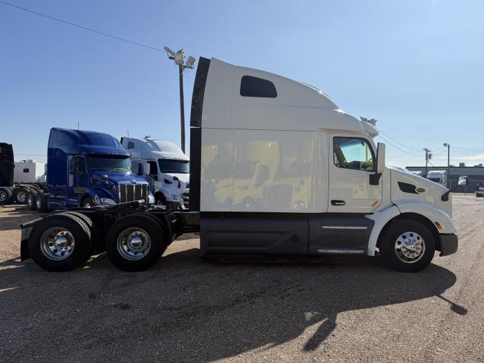 2021 Peterbilt 579-23