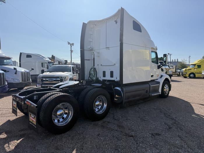 2021 Peterbilt 579-25