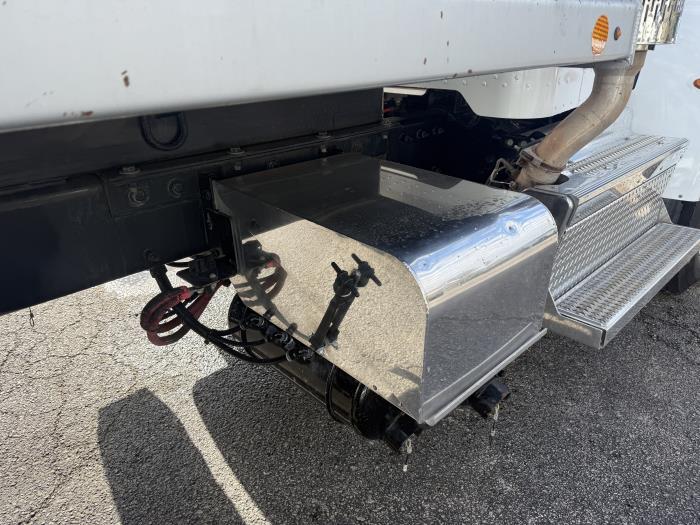 2018 Peterbilt 348-41