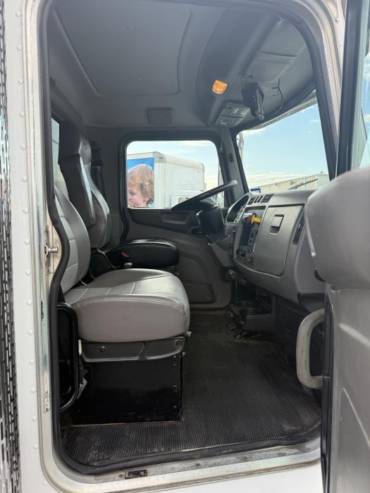 2018 Peterbilt 348-50