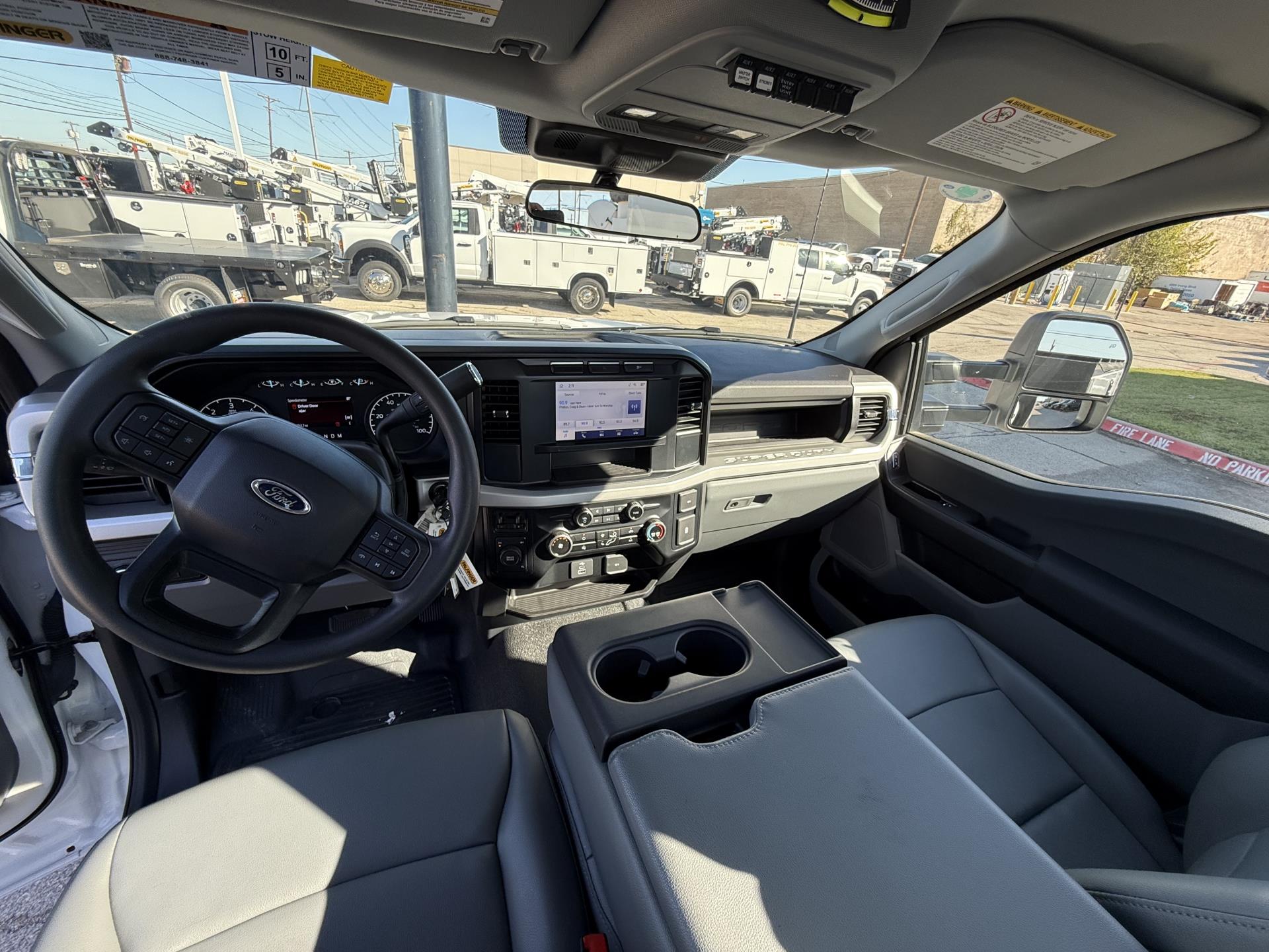 New 2024 Ford F-550 Regular Cab Bucket Truck for sale #1977598 - photo 9