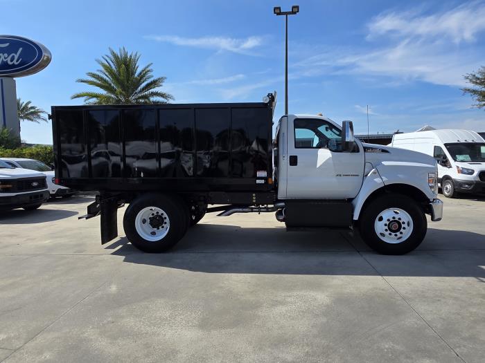2026 Ford F-750-4