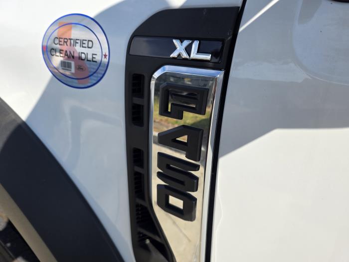 2025 Ford F-450-11