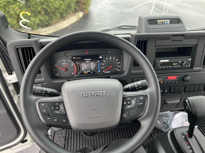 2025 Isuzu NPR-HD-9