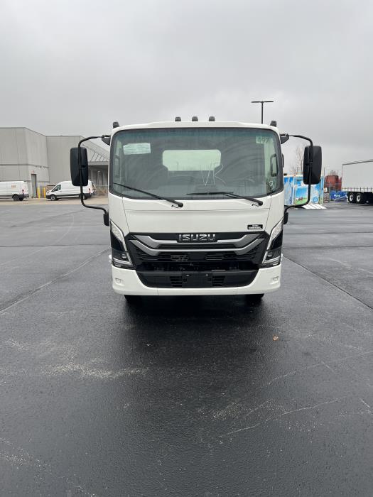 2025 Isuzu NPR-HD-3