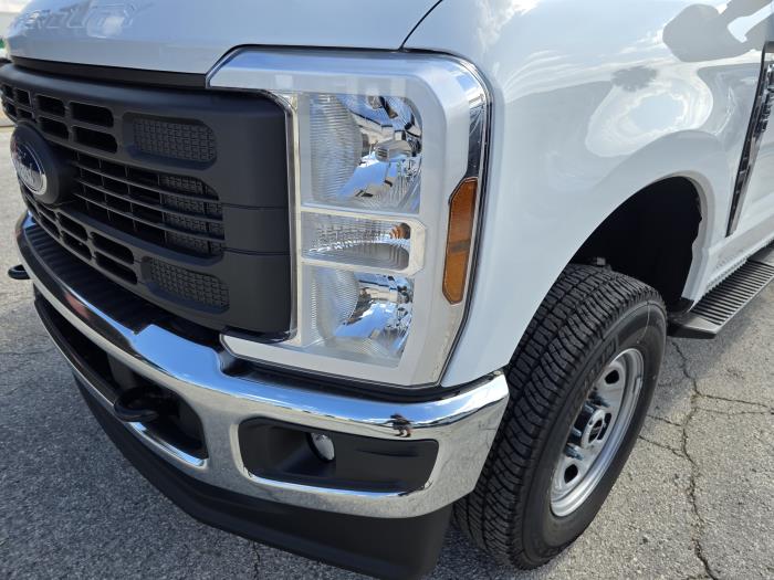 2026 Ford F-250-11