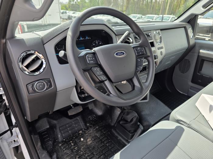 2026 Ford F-650-14
