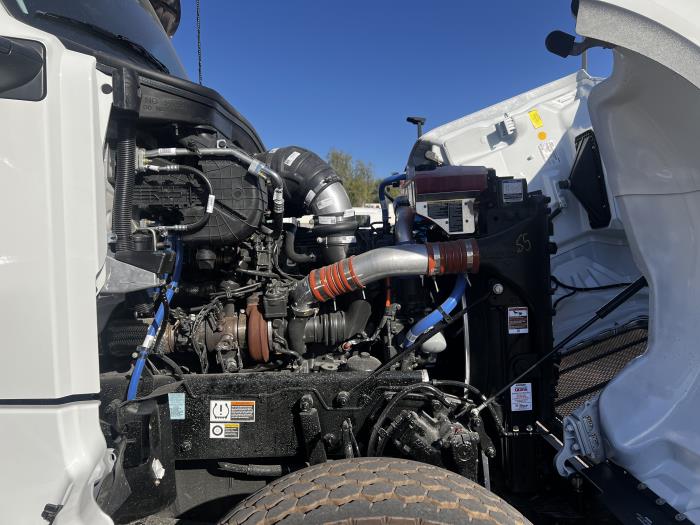 2026 Peterbilt 567-6