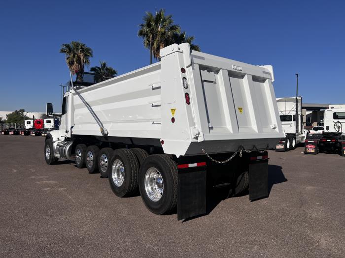 2026 Peterbilt 567-12