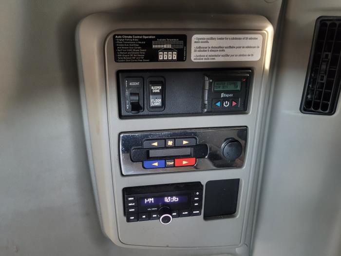 2022 International LT625-24