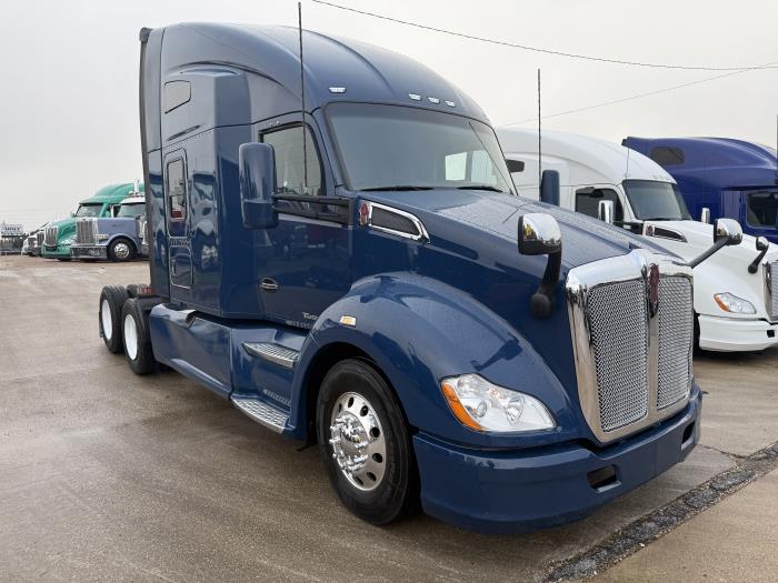2022 Kenworth T680-43