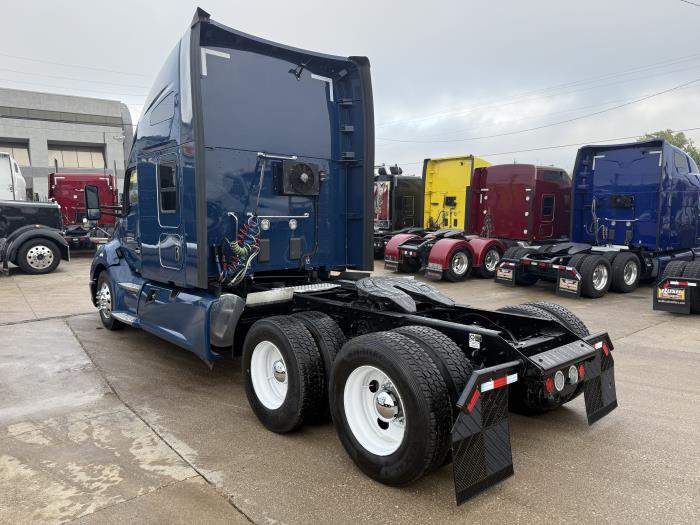 2022 Kenworth T680-53