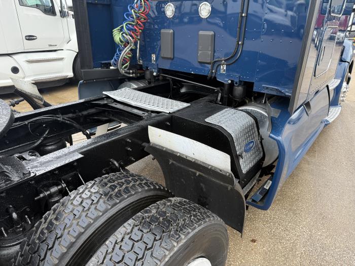 2022 Kenworth T680-62