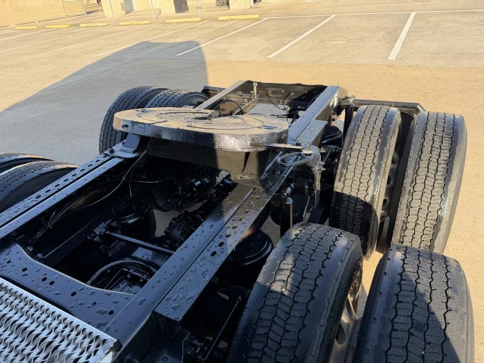 2022 Peterbilt 579-15